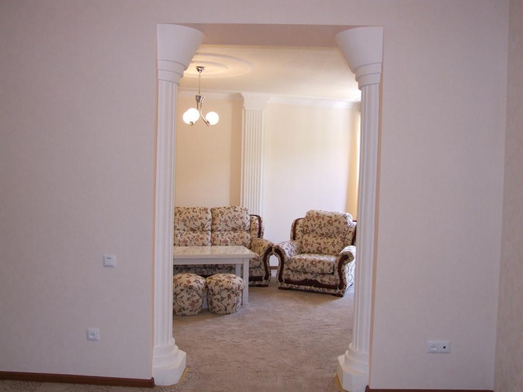 Hotel Central Jermuk Room photo